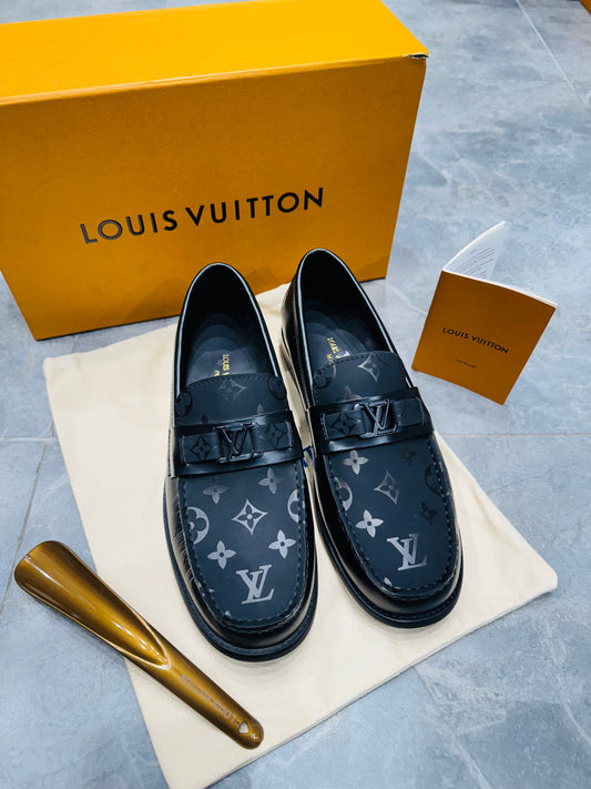 LV SHOES
