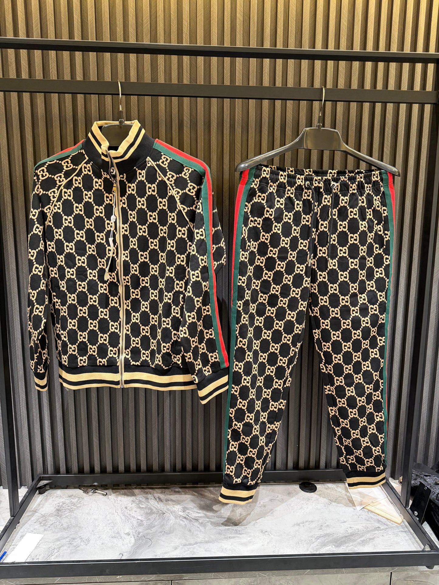 GUCCI HIGH GRADE TRACKSUIT