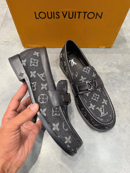 LV HIGH GRADE SHOES