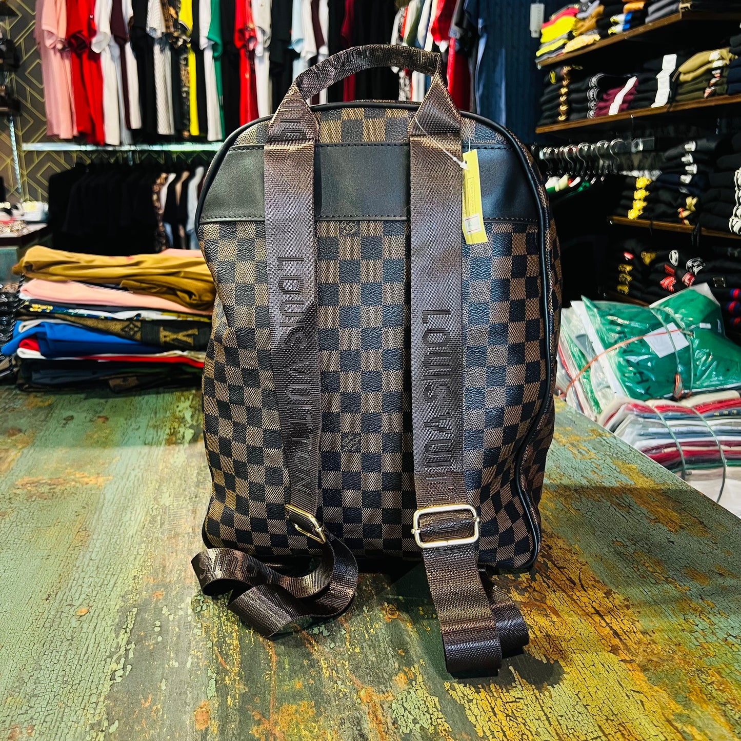 LV BROWN CHEAK 645