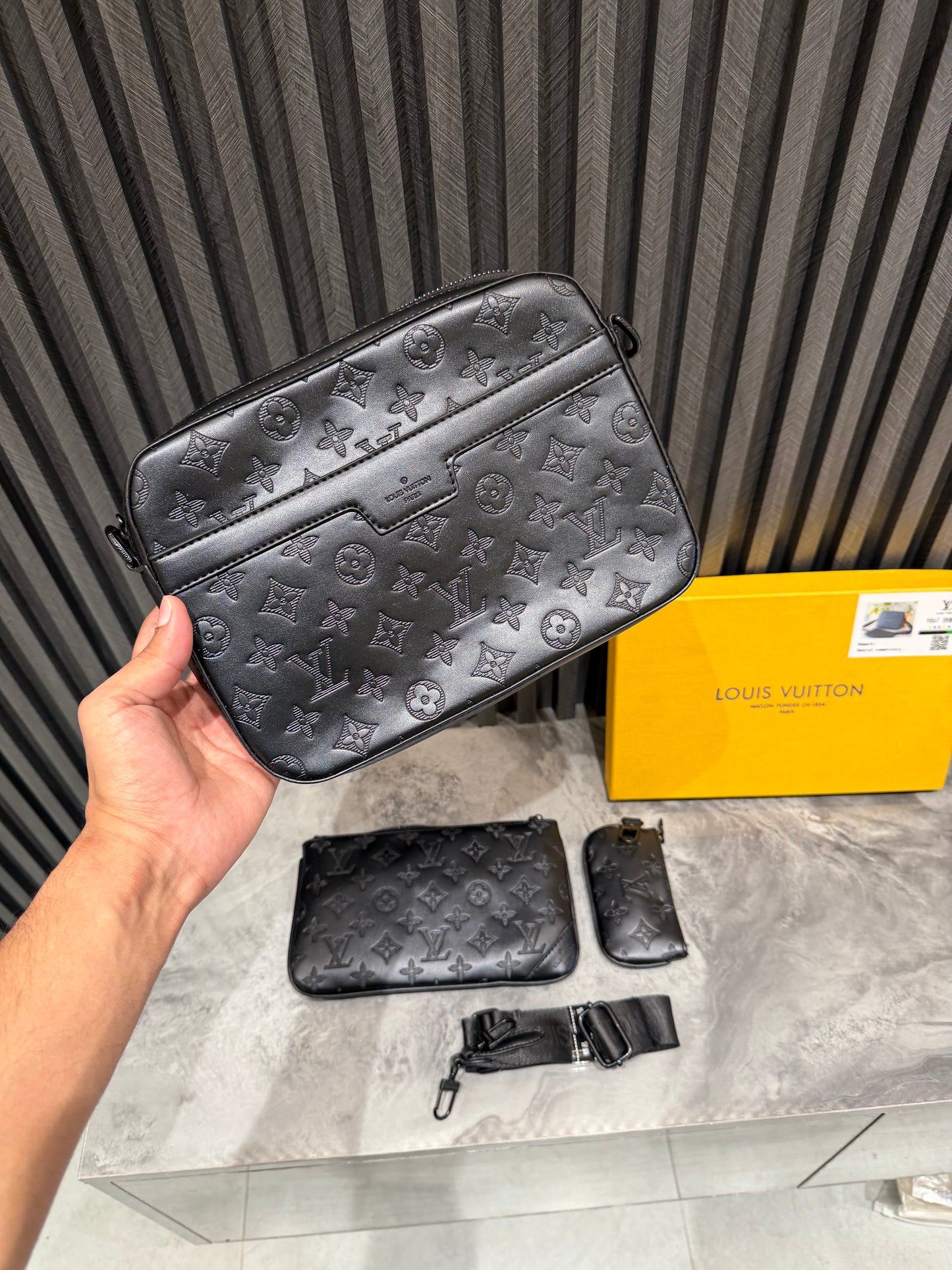 LV TRIO BAG