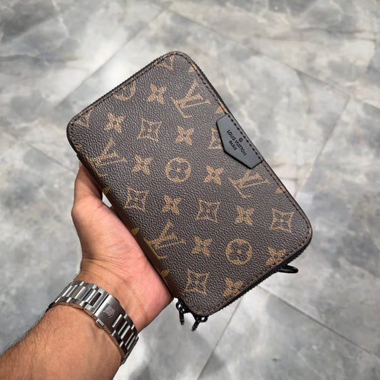 LV SIDE BAG
