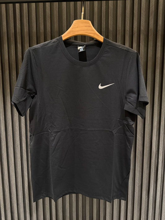 NIKE Gym Wear T-Shirts