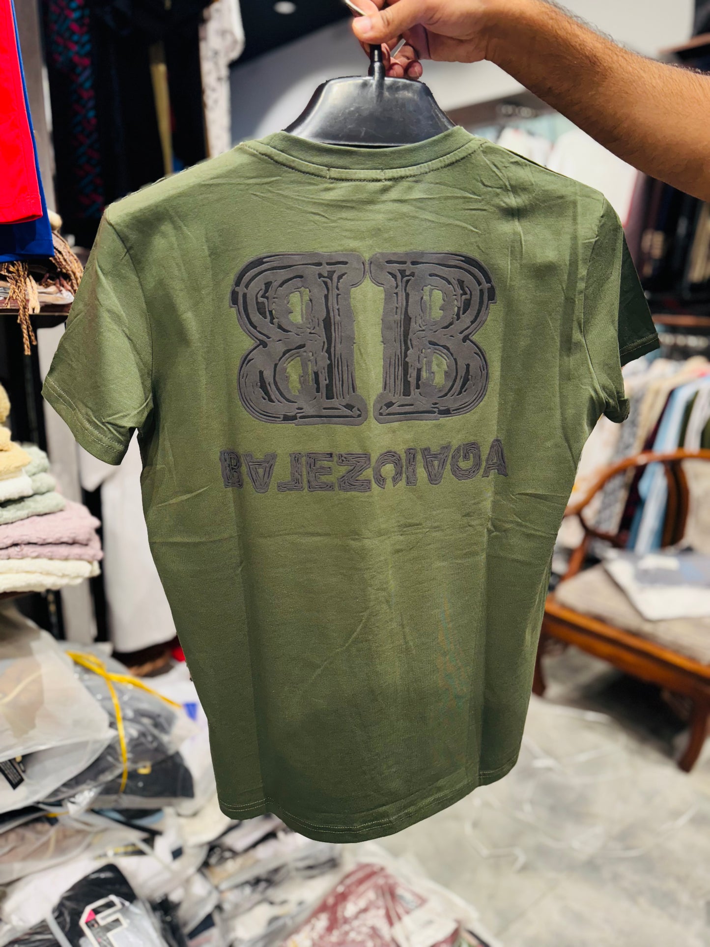 BALENCIAGA
 TURKEY TSHIRT