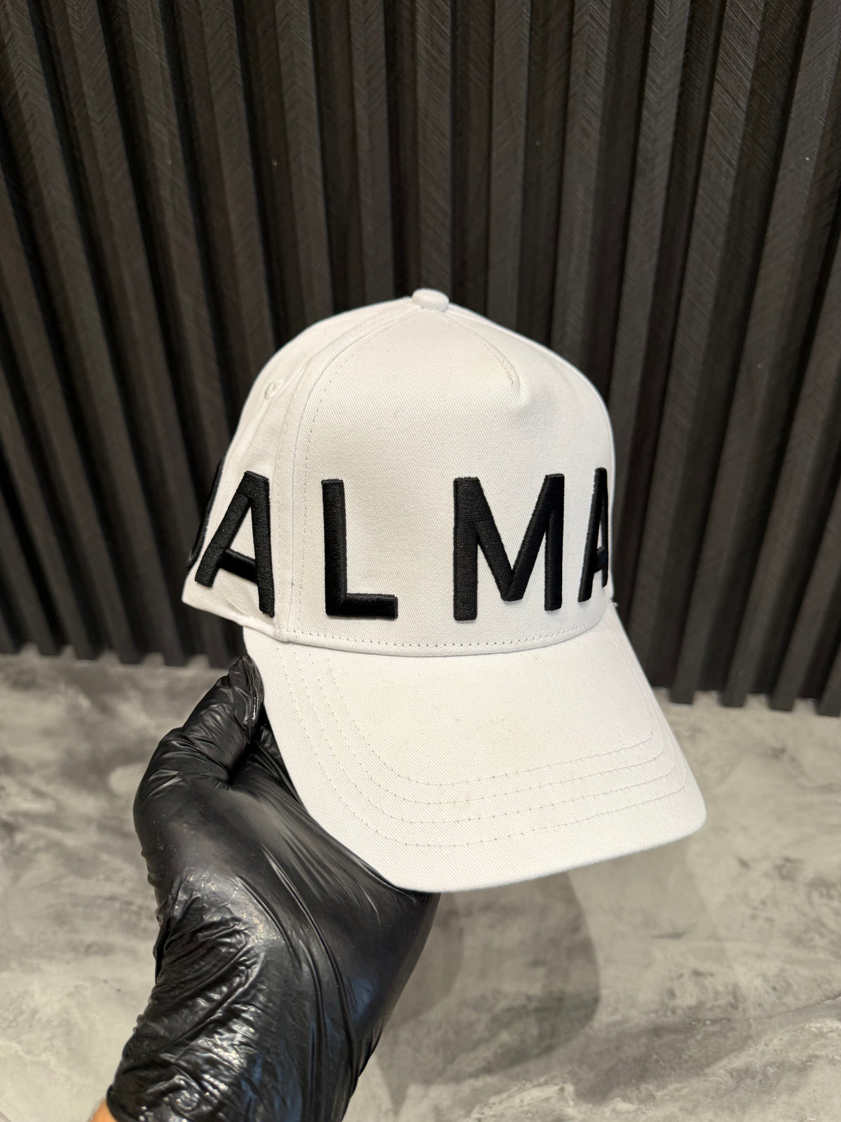 BALMAIN CAP