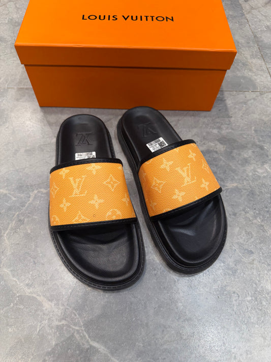 LV HIGH GRADE SLIPPER