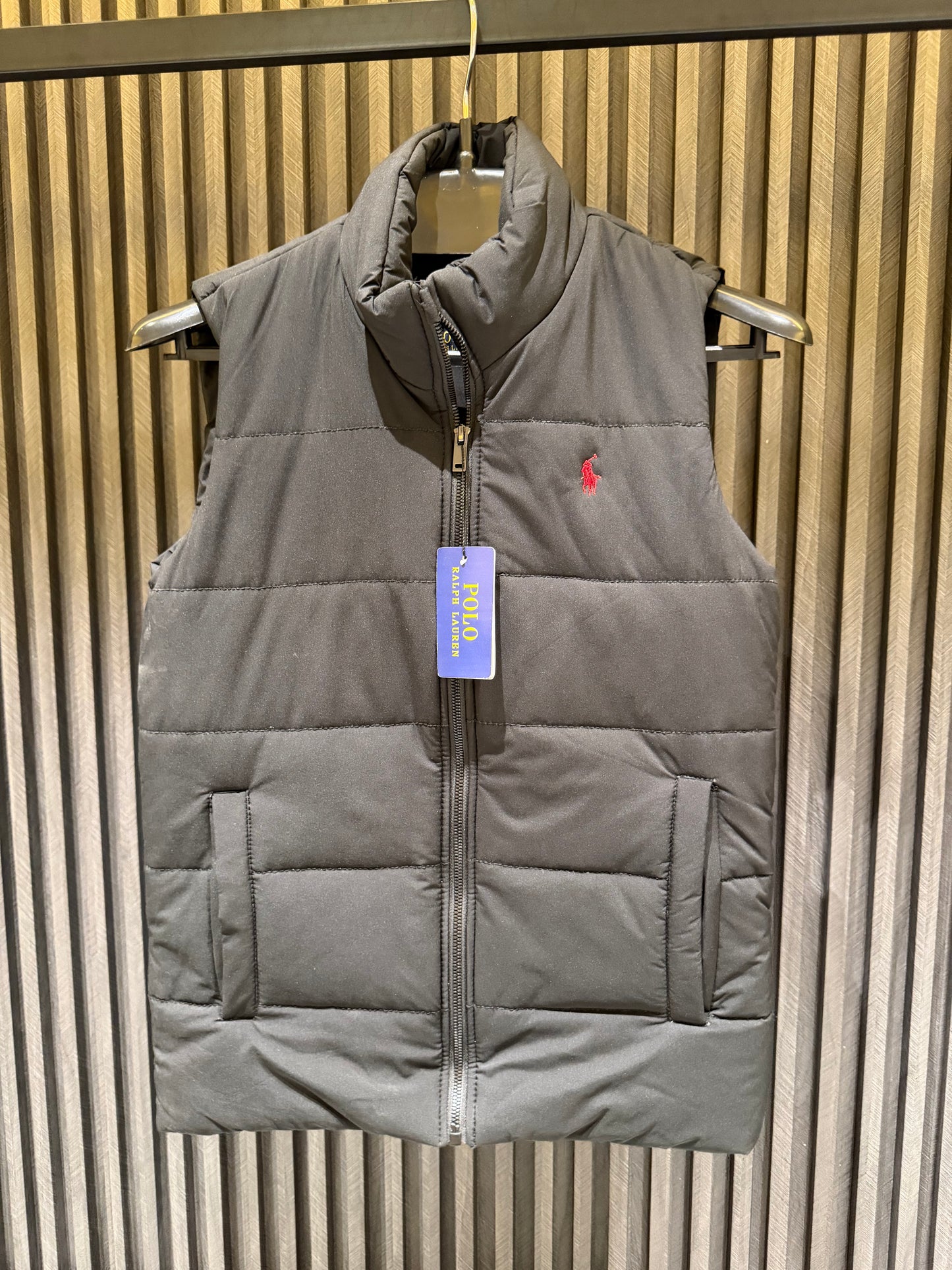 POLO SLEEVLESS JACKET