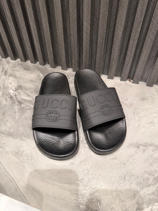 GUCCI SLIPPER