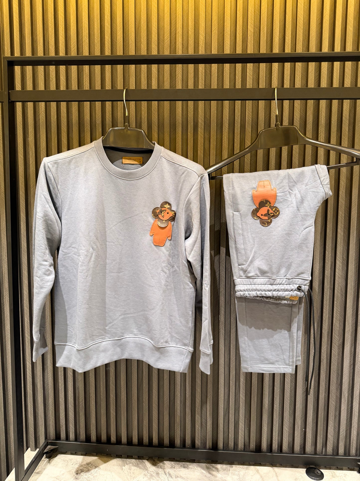 LV TRACKSUIT