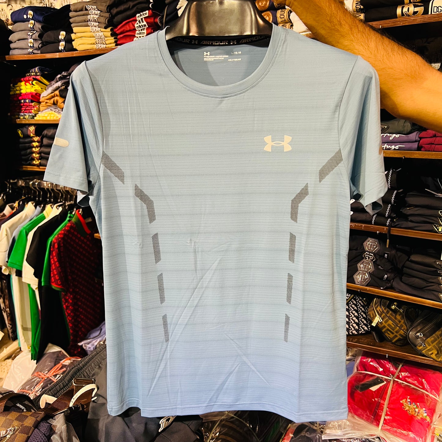 UNDER ARMOUR BLUE 45