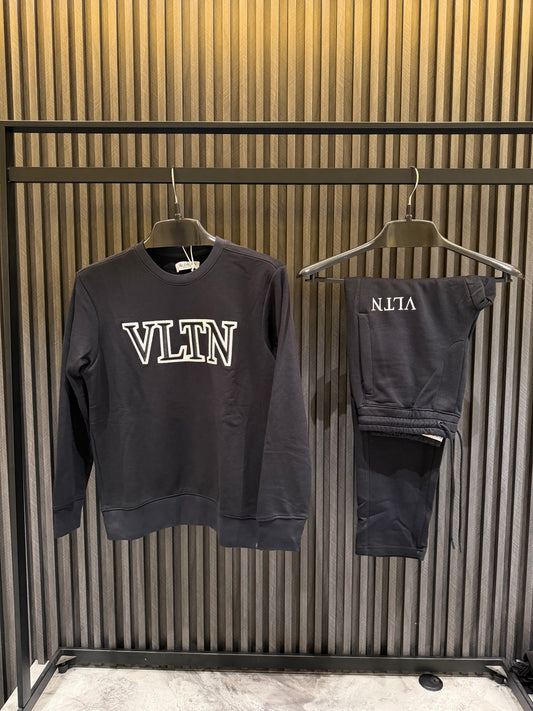 VLTN TRACKSUIT