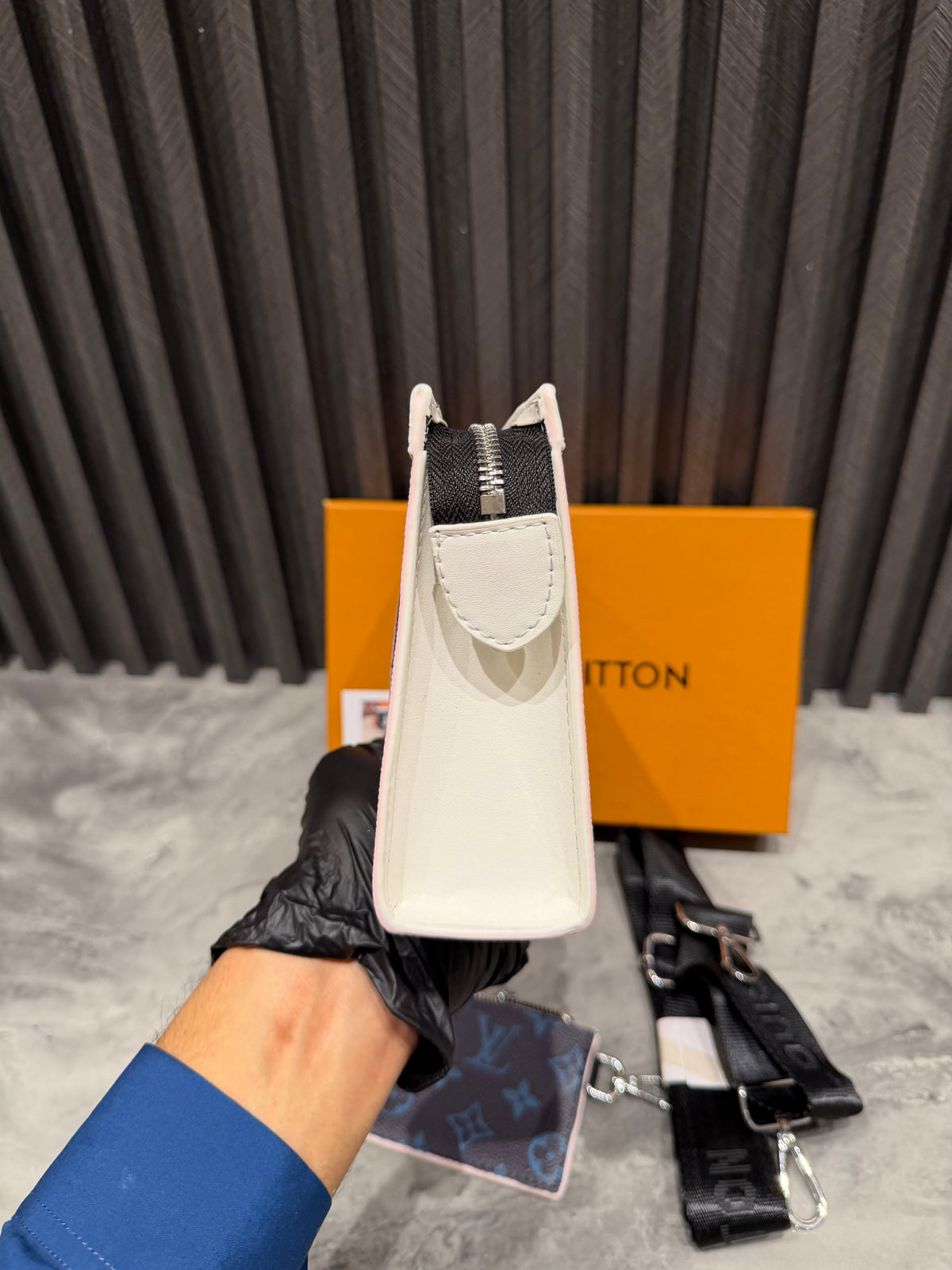 LV BAG