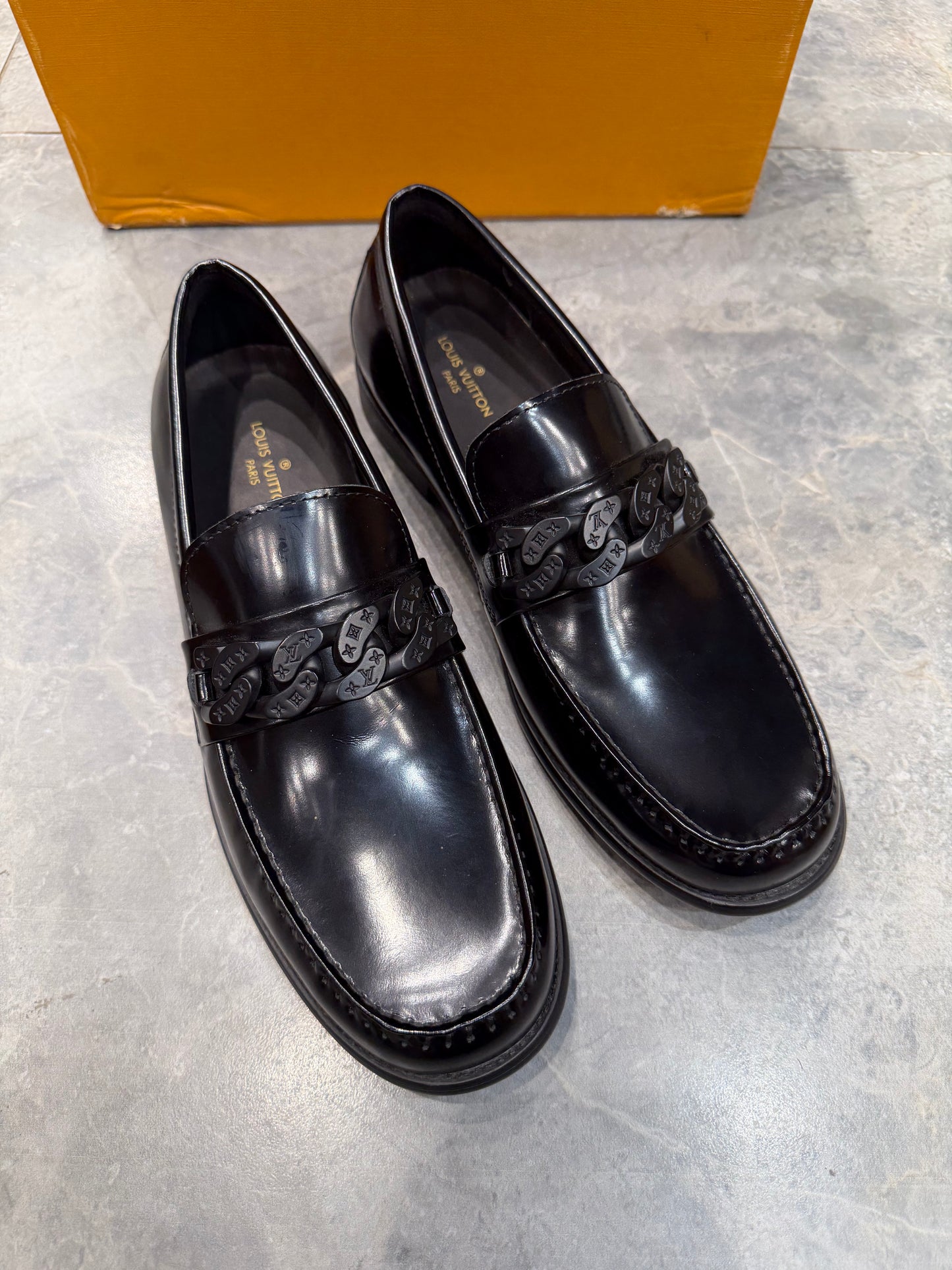 LV HIGH GRADE SHOES