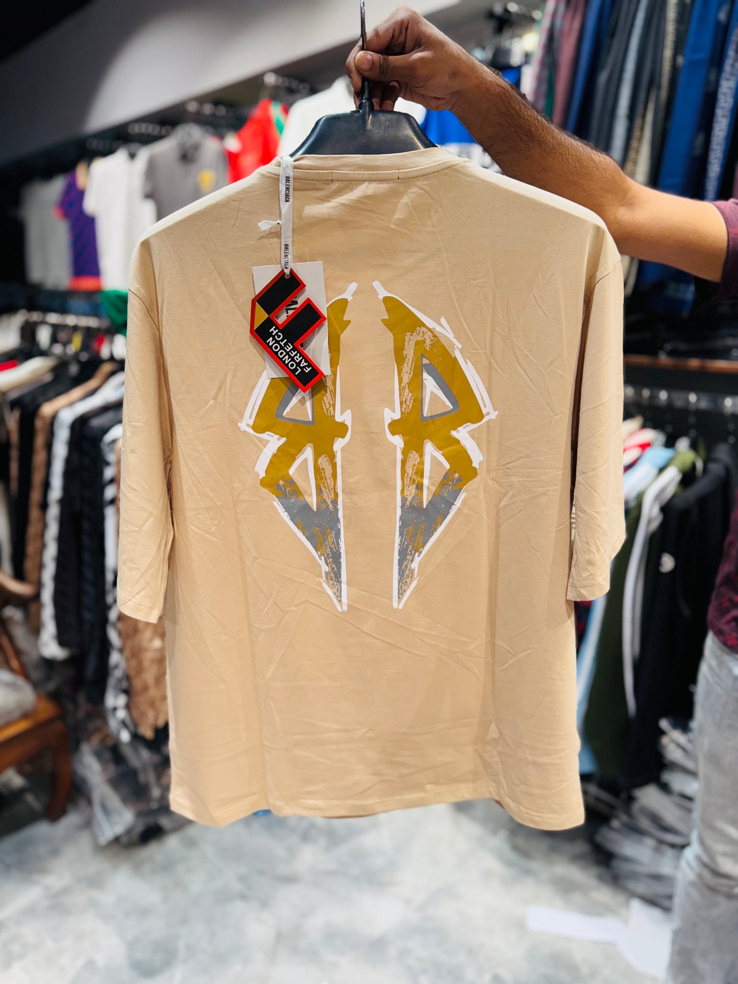 BALENCIAGA
 LC TSHIRT