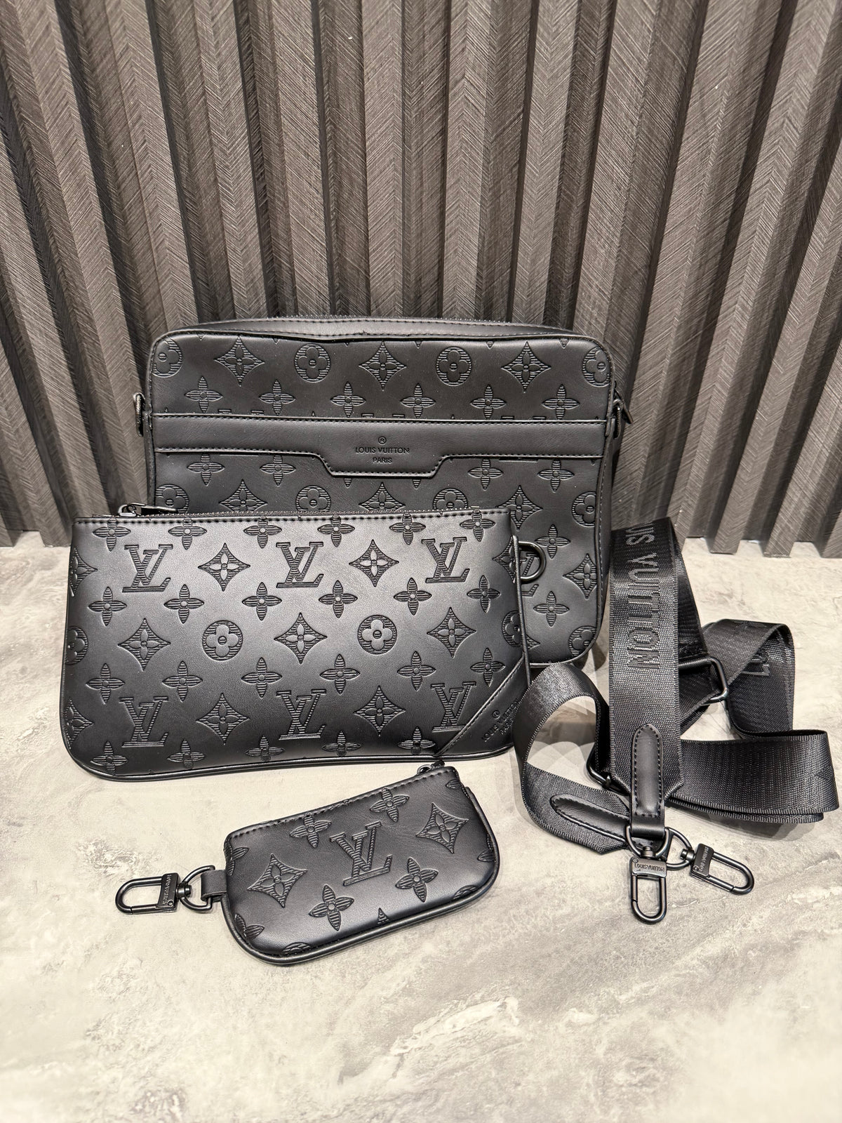 LV TRIO BAG