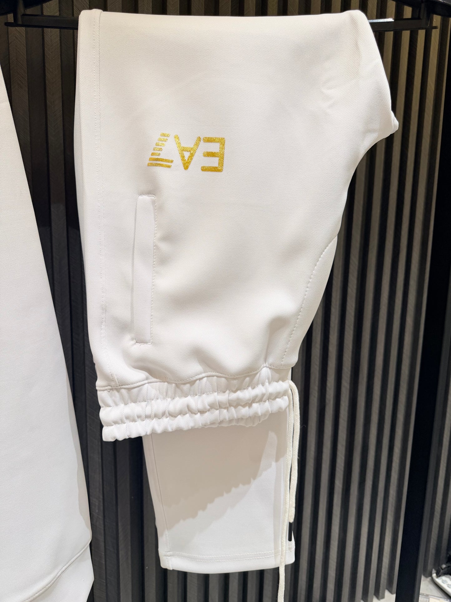EA7 TRACKSUIT
