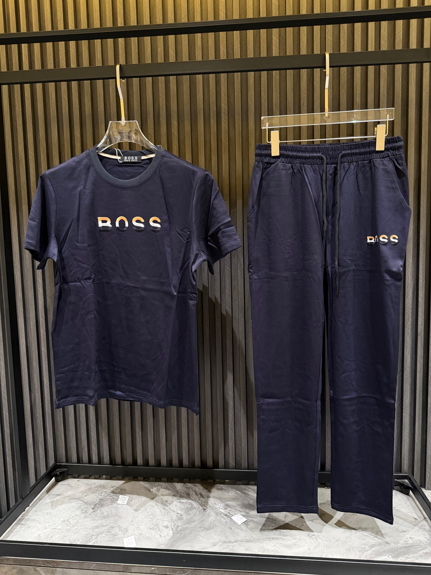 BOSS SUMMER SUIT