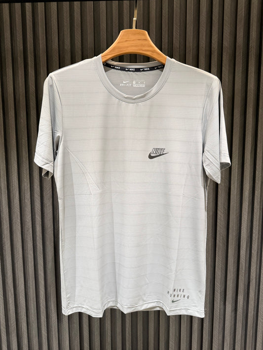 NIKE Gym Wear T-Shirts