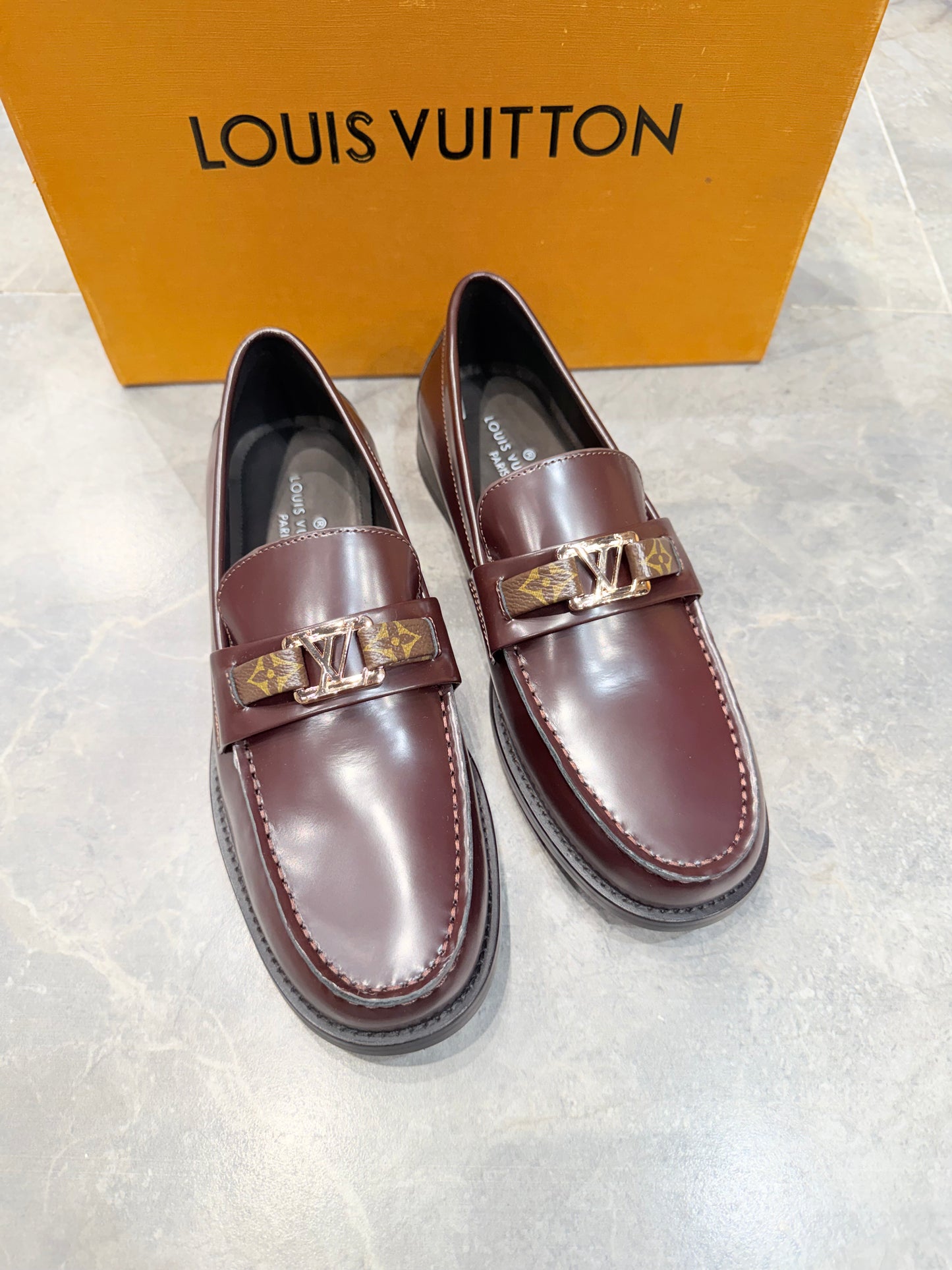 LV HIGH GRADE SHOES