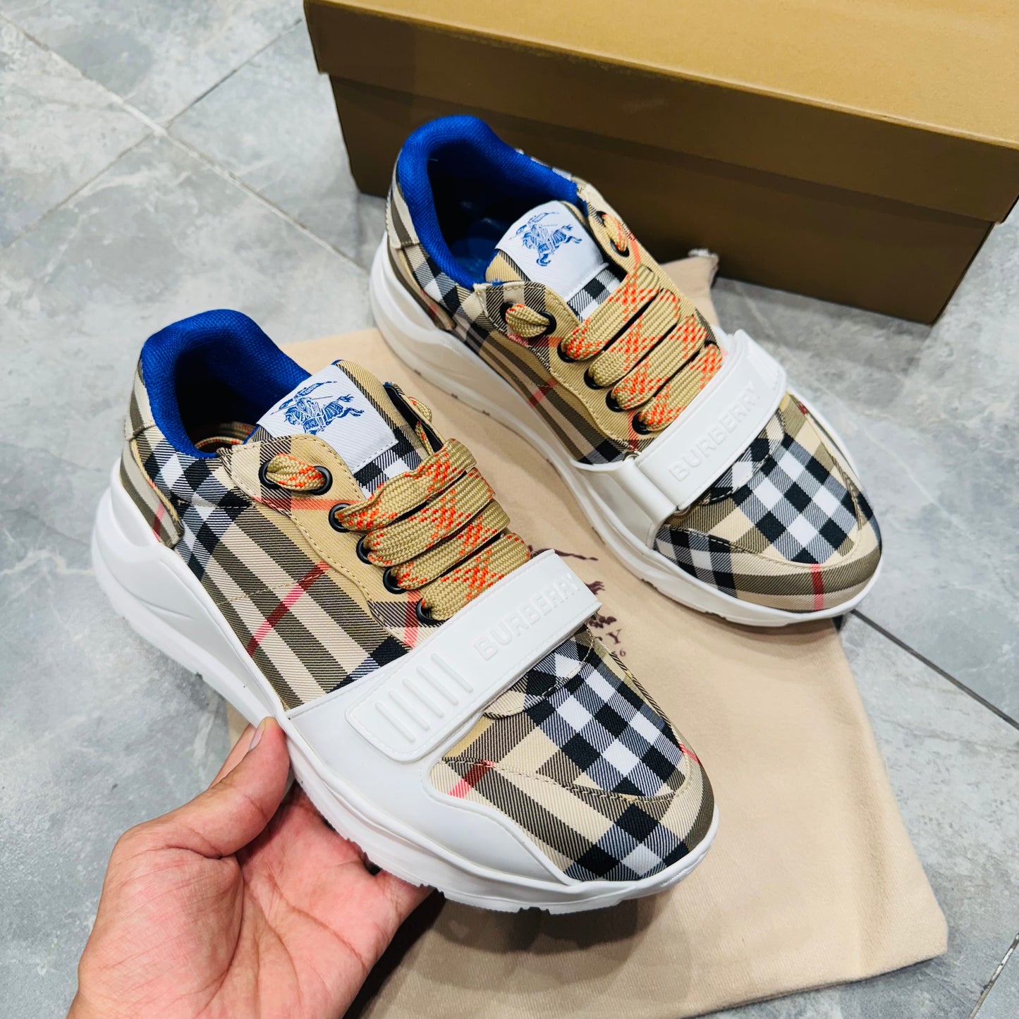 BURBERRY SHOES
