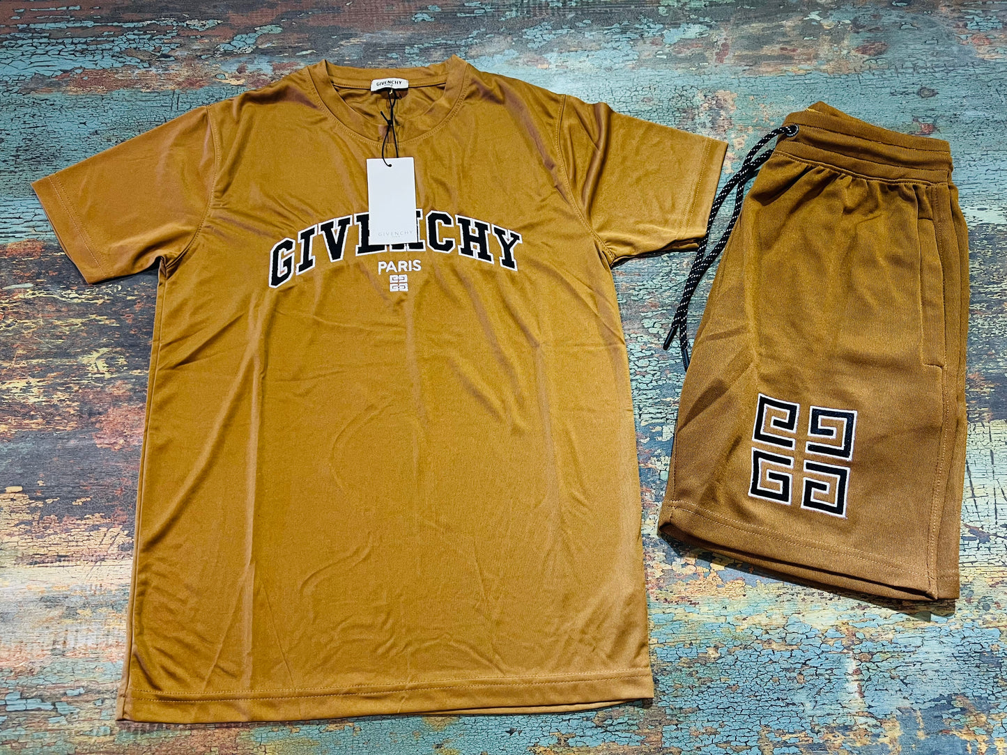 GIVENCHY BROWN