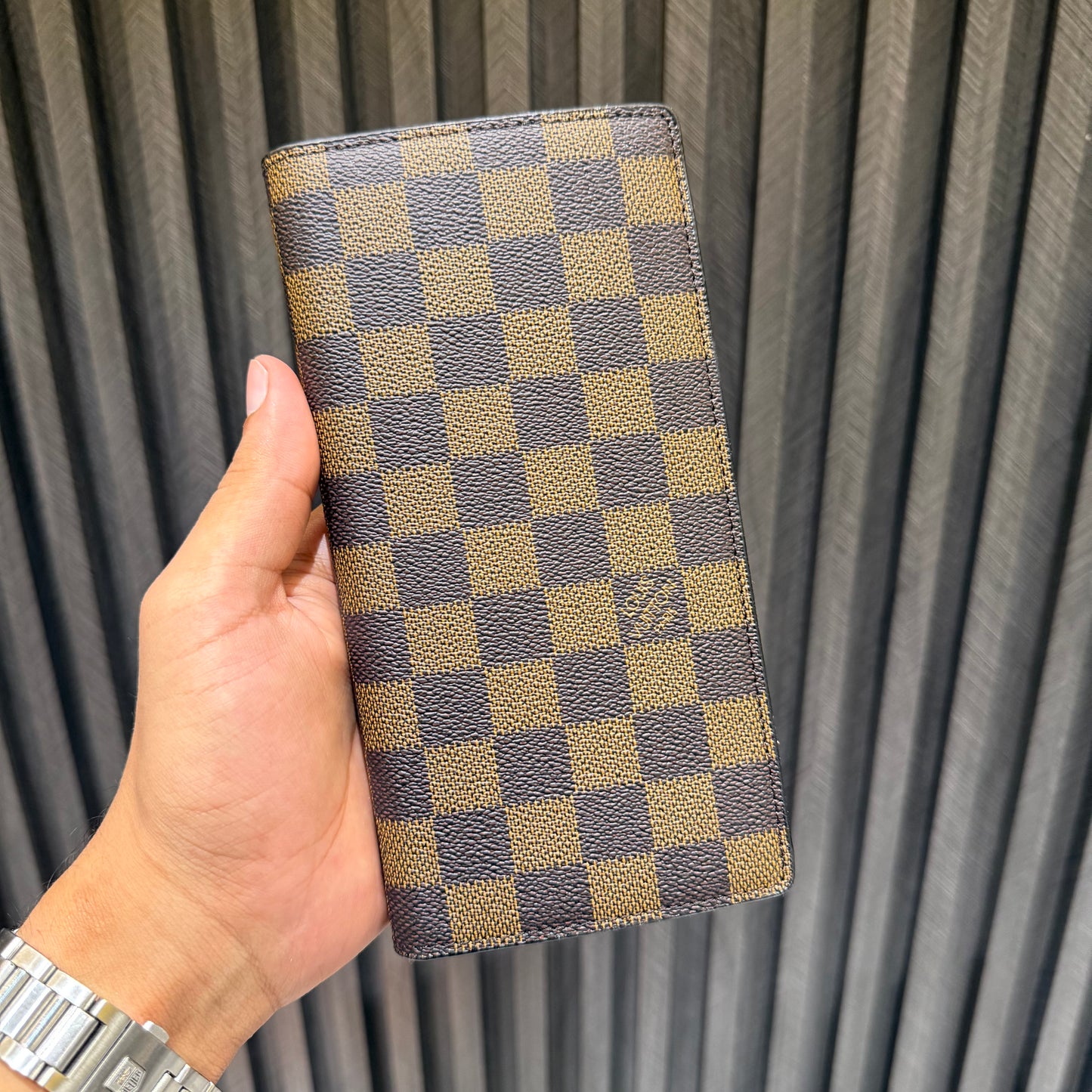 LV LONG WALLET