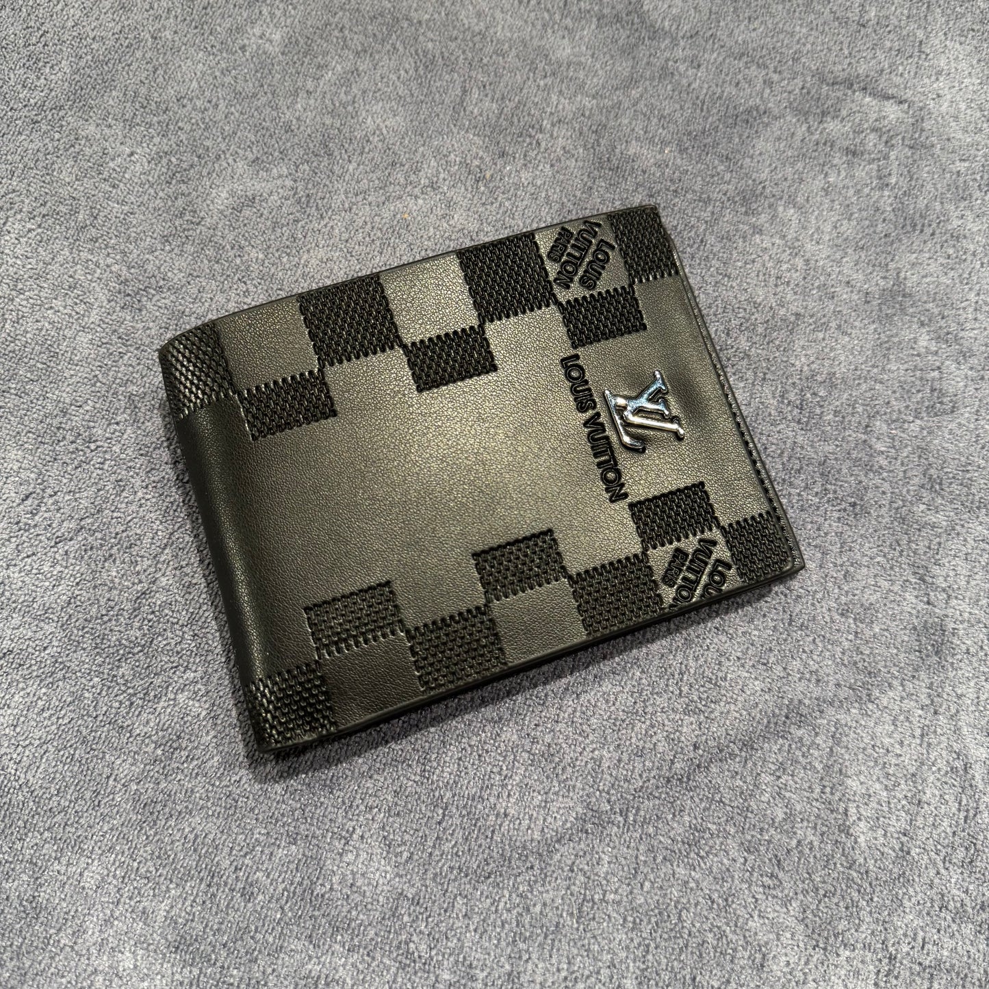 LV WALLET