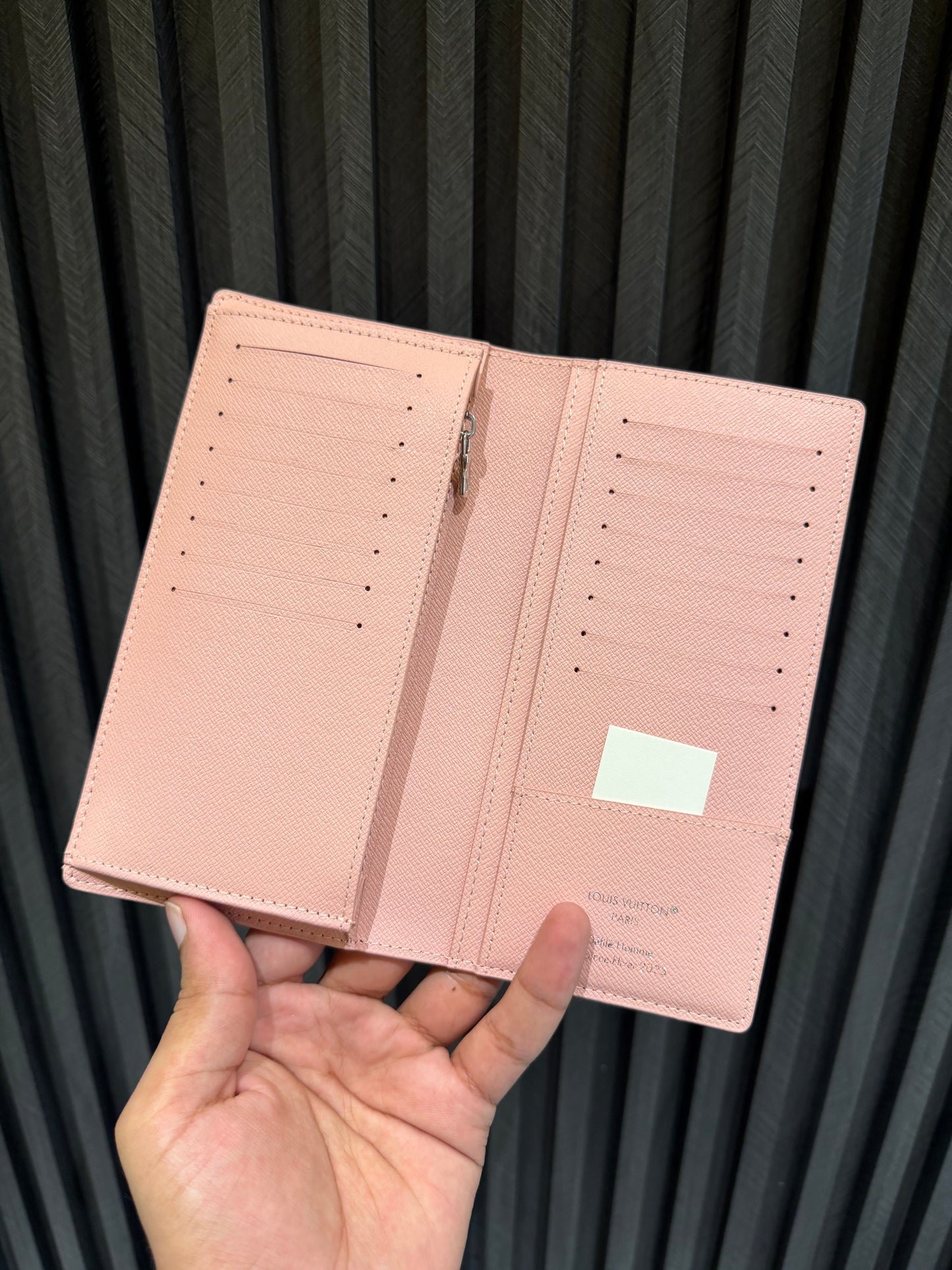 LV LONG WALLET 1.1 GRADE