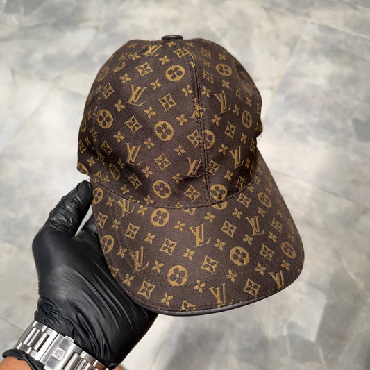 LV CAP