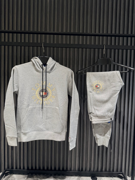 TOMMY TRACKSUIT