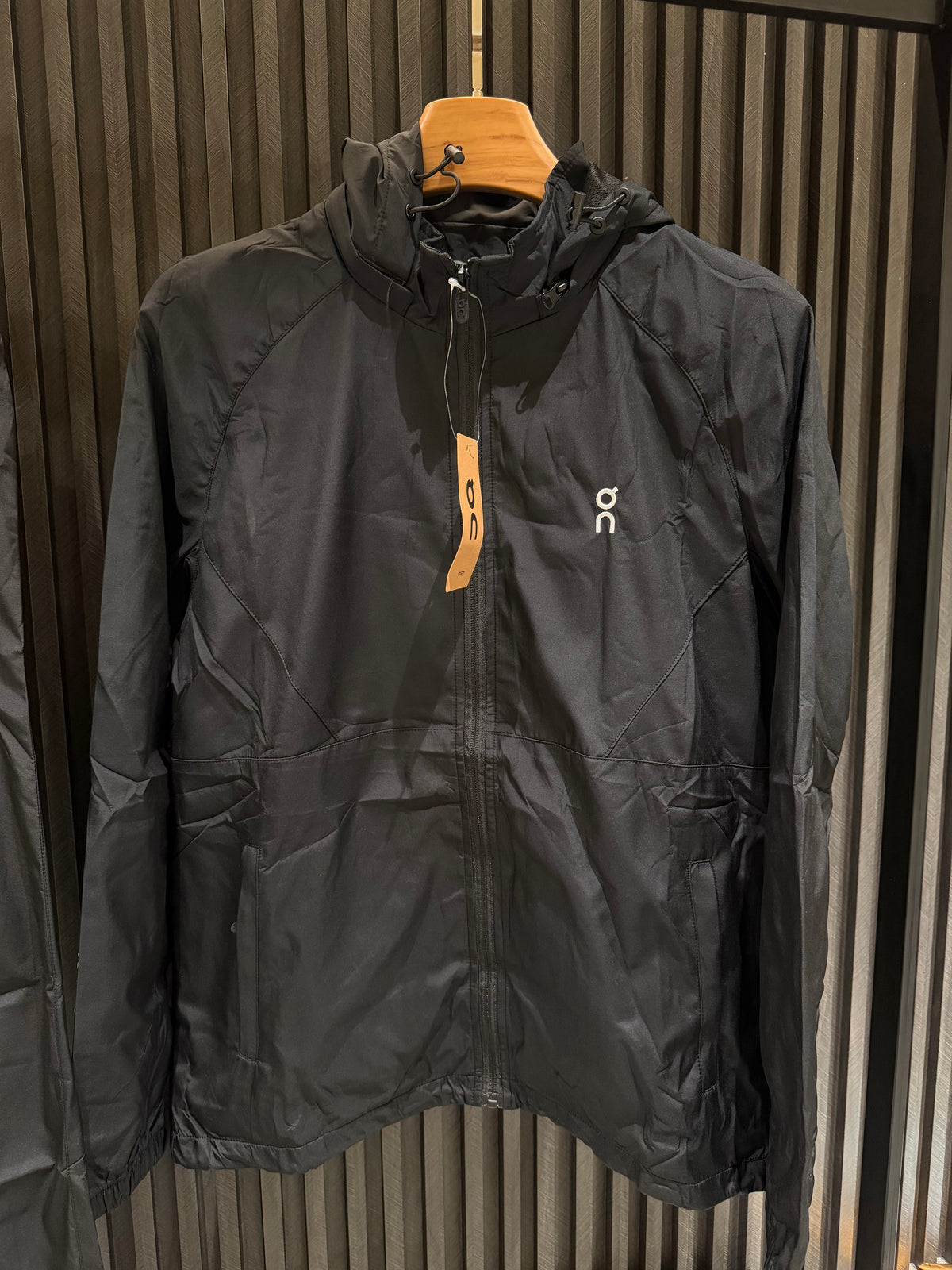 ON CLOUD TRACKSUIT