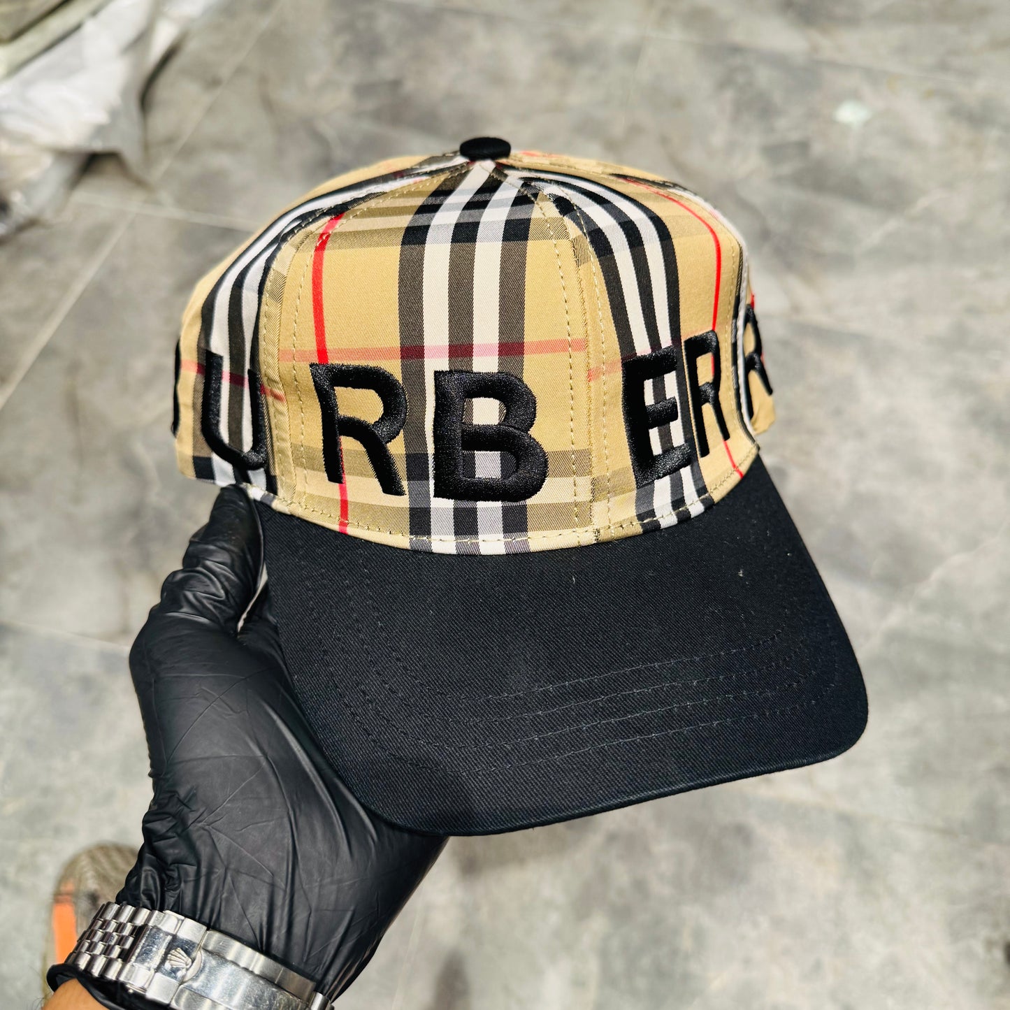 BURBERRY CAP