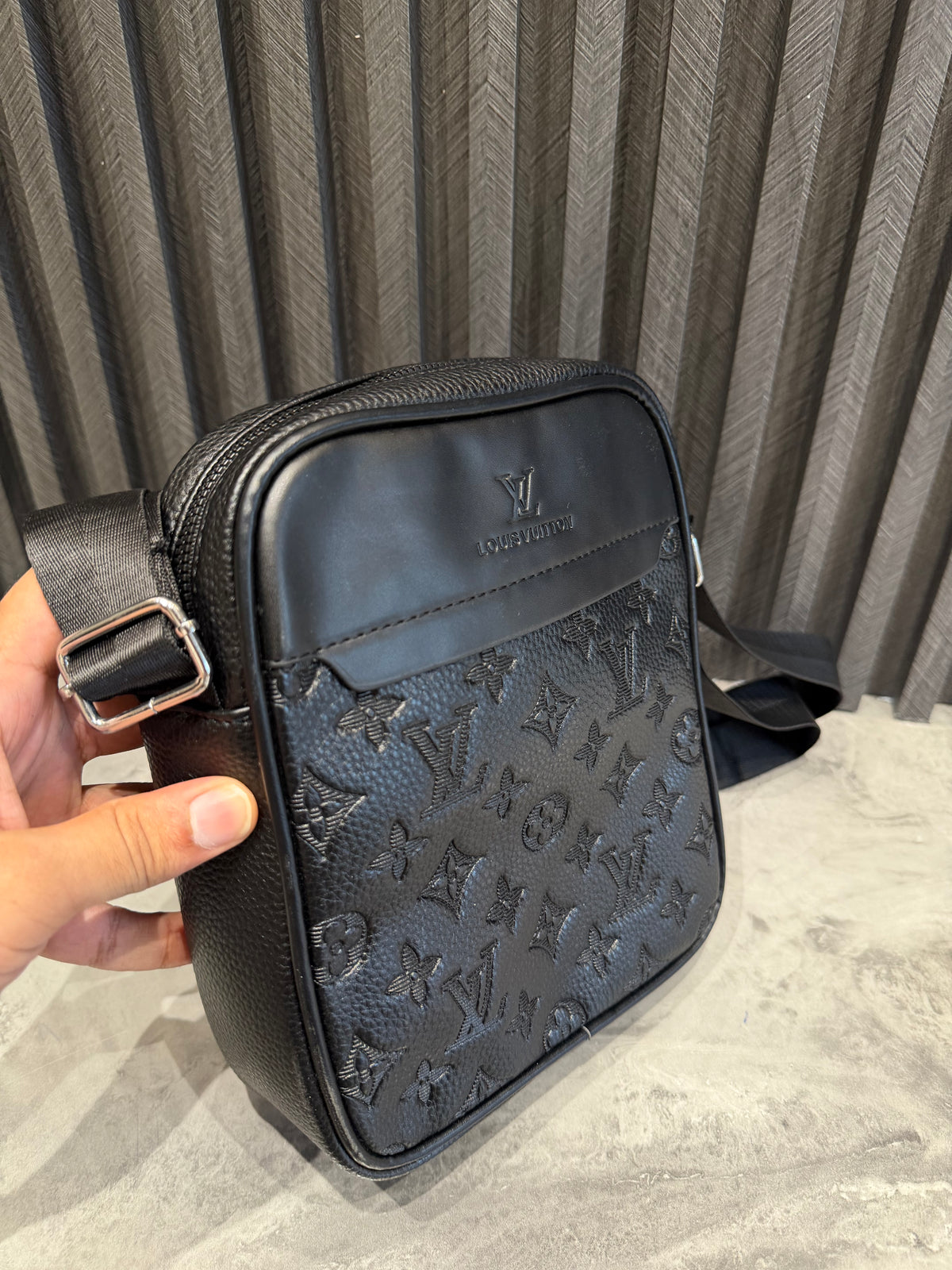 LV BAG