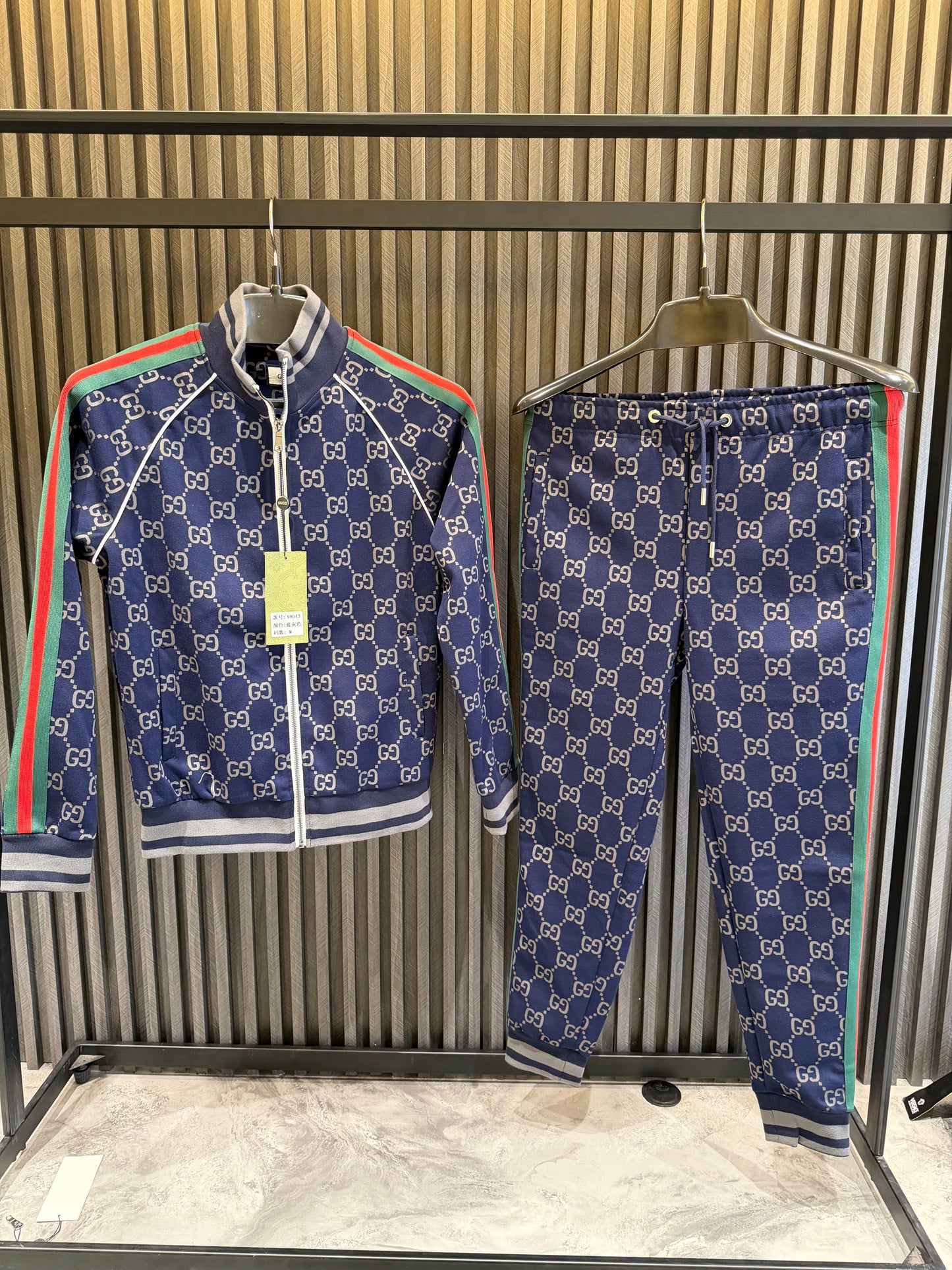 GUCCI HIGH GRADE TRACKSUIT