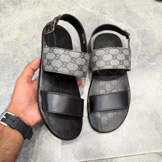 GUCCI SLIPPER