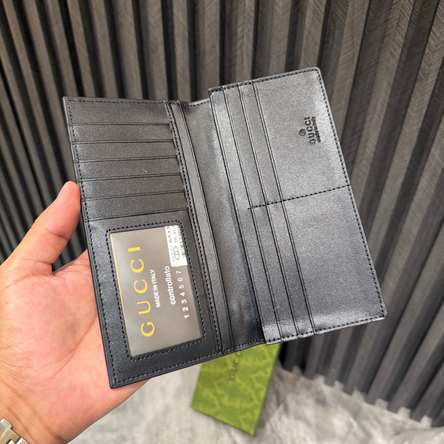 GUCCI LONG WALLET