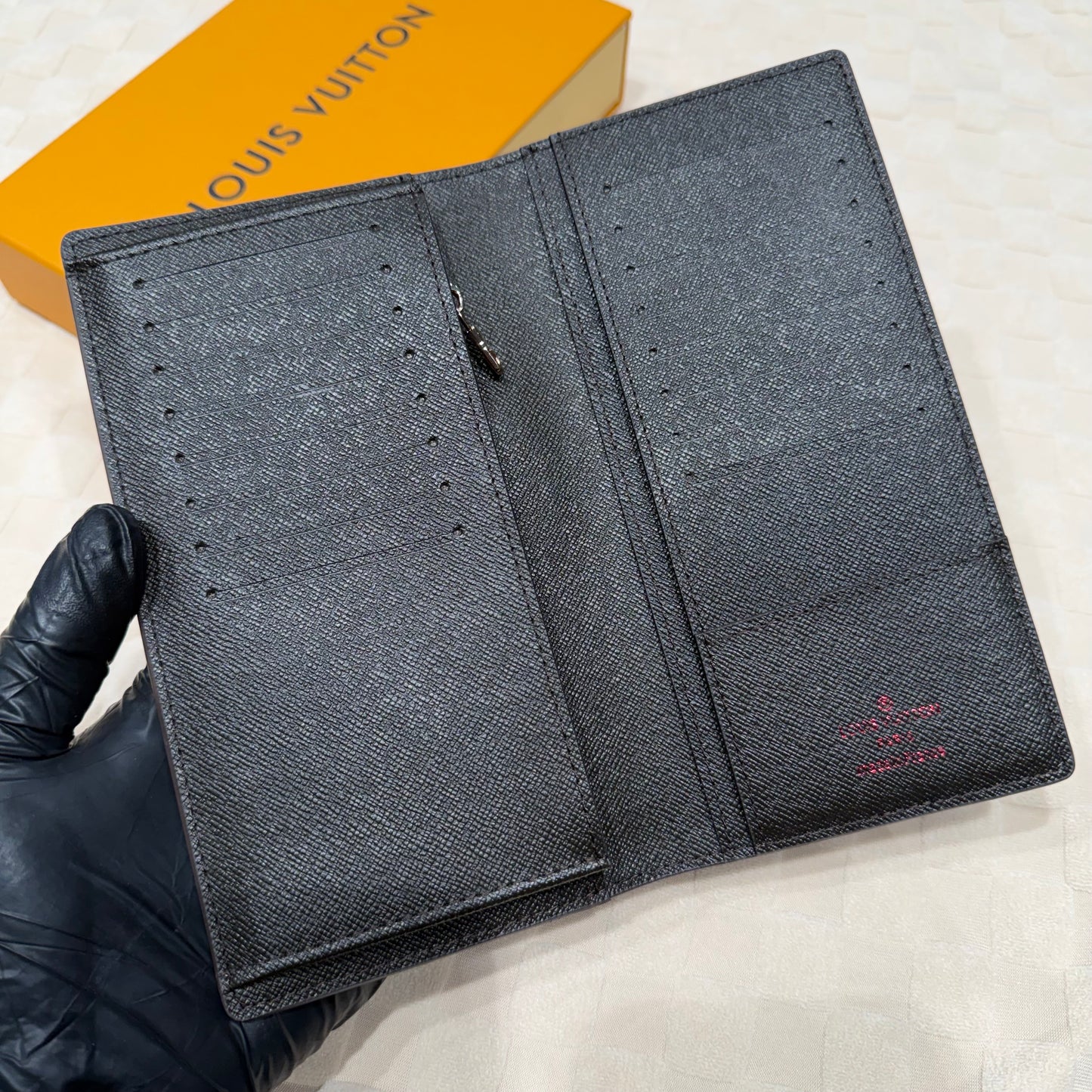 LV WALLET HIGH