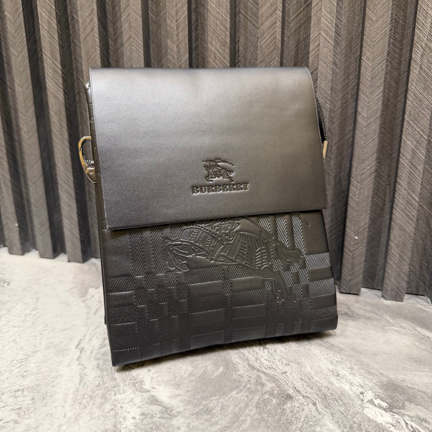 BURBERRY SIDE BAG