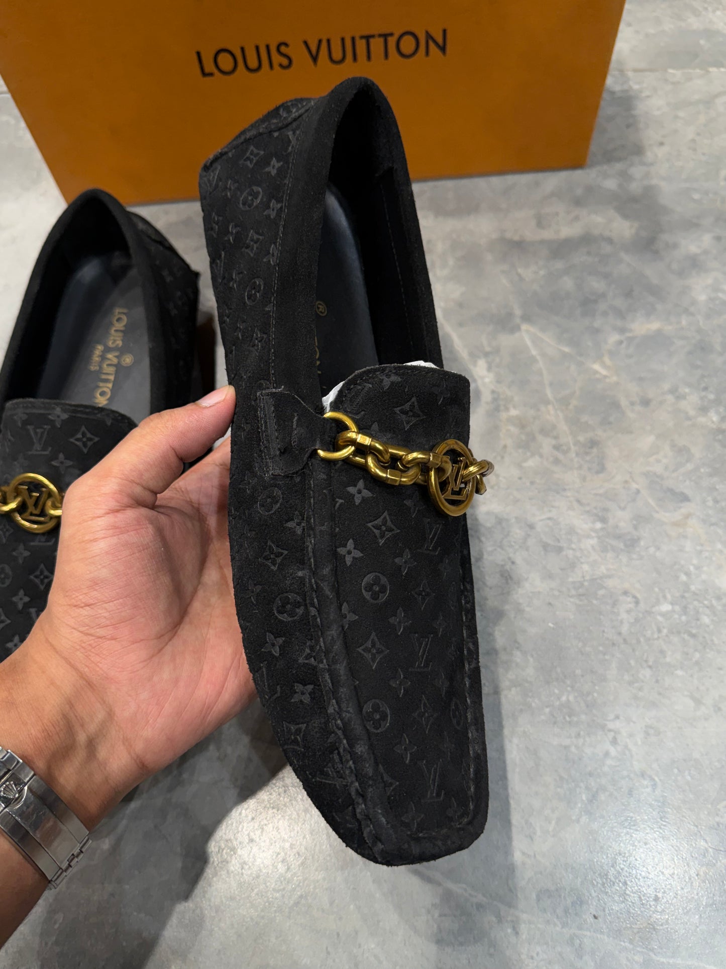 LV SHOES