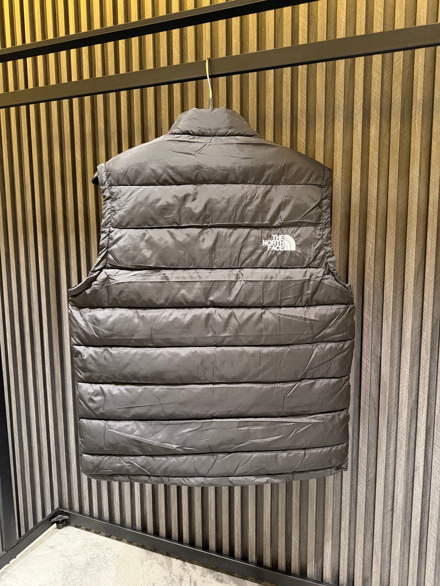 NORTHFACE SLEEVLEES