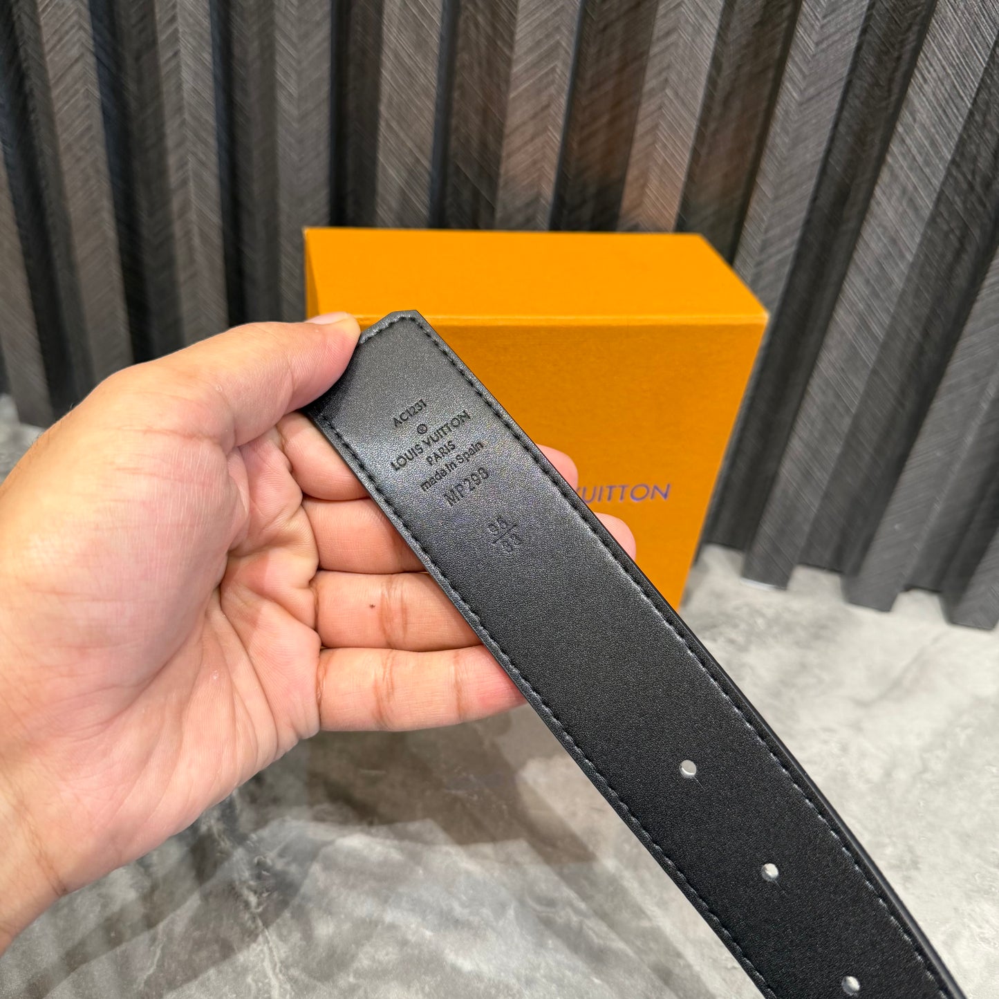 LV BELT