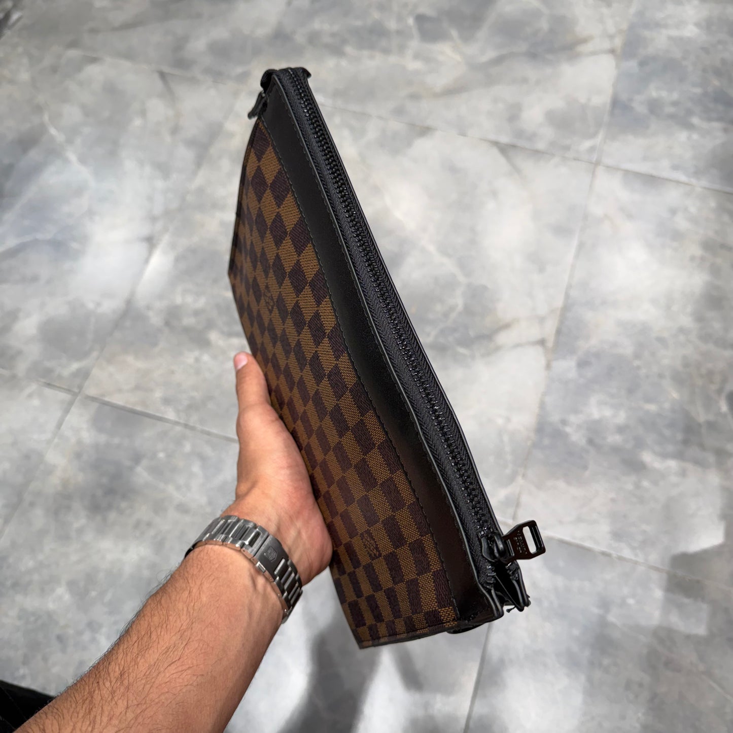 LV SIDE BAG