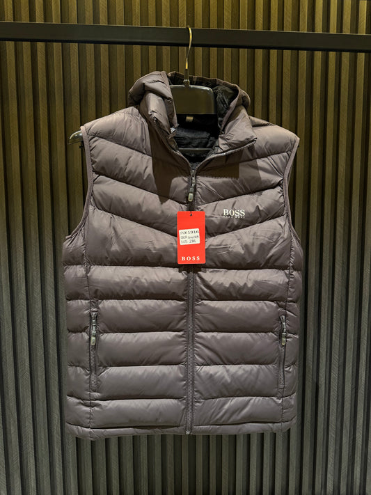 BOSS SLEEVLESS JACKET