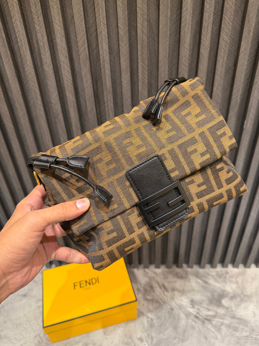 FENDI LADIES BAG HIGH GRADE