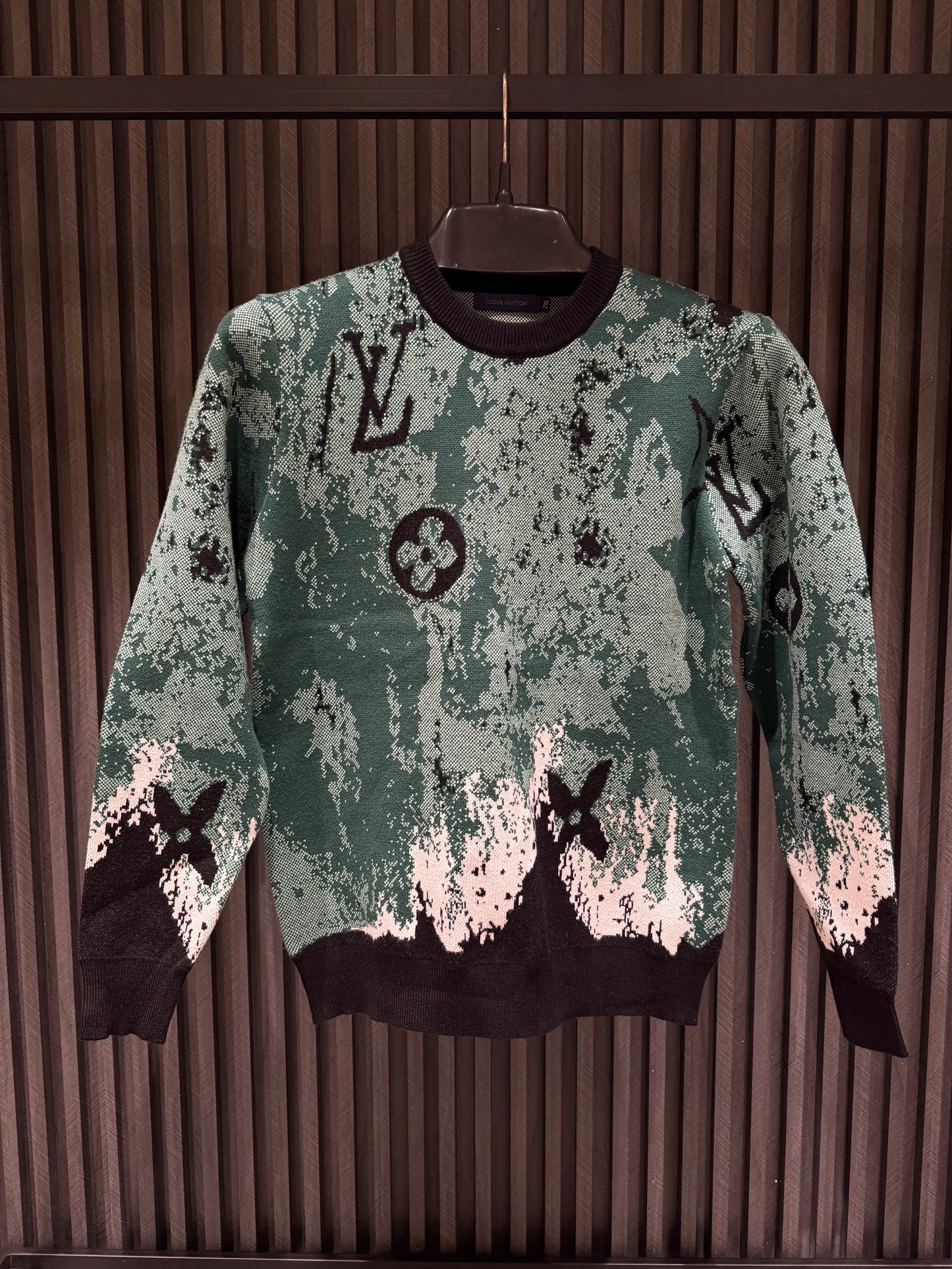 LV SWETTER