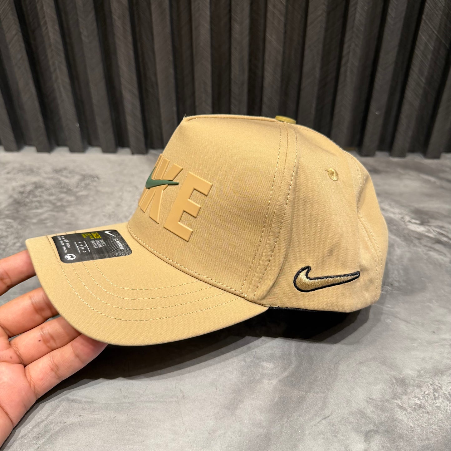 NIKE CAP