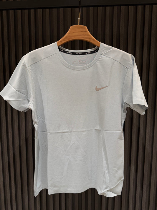 NIKE Gym Wear T-Shirts