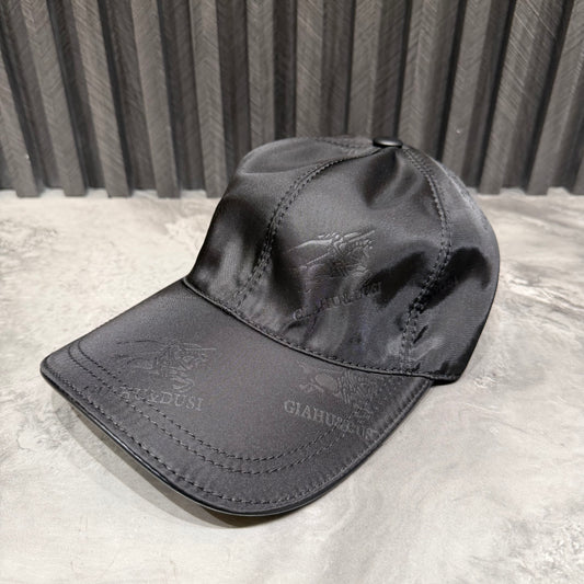 BURBERRY CAP
