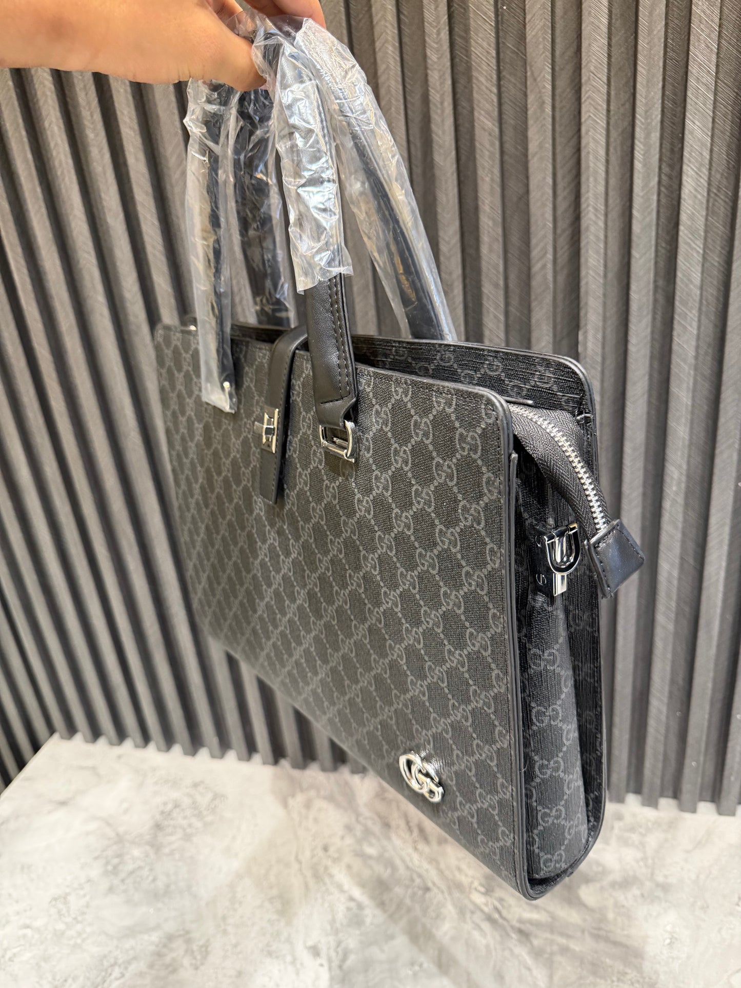 GUCCI LAPTOP BAG