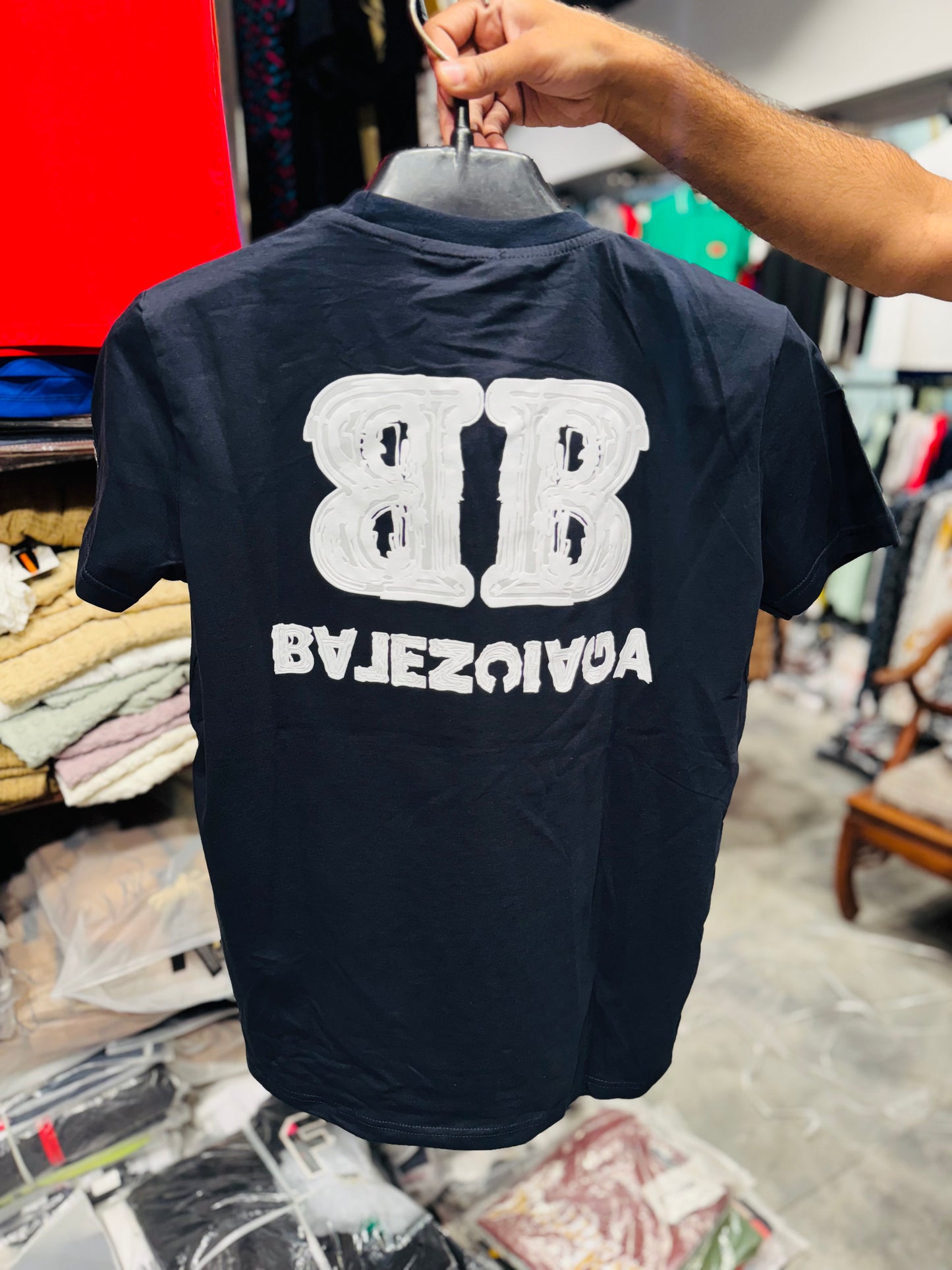 BALENCIAGA
 TURKEY TSHIRT